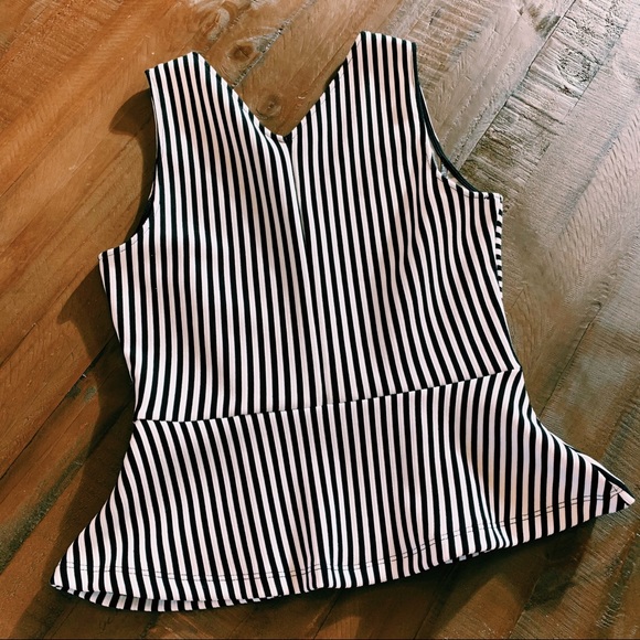 Alice Blue | Striped Tank Top | M - Picture 2 of 4